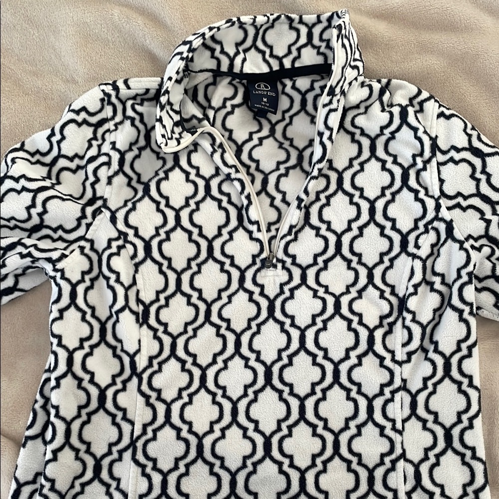 Land’s end women’s medium M nice fleece top